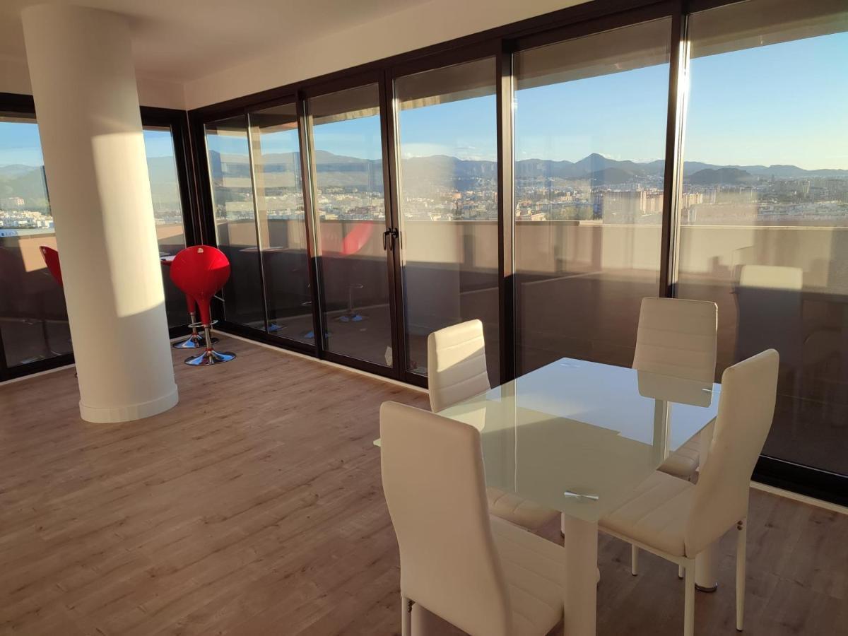 Ferienwohnung Apartamentum Espectacular Apartamento Con Increibles Vistas Málaga Exterior foto